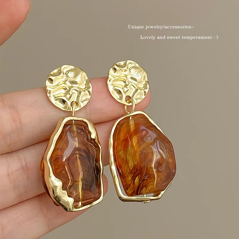 Square Black Color Korean Style Stud Earrings for Women 2024 Summer Fashion New In Jewlery Simple Female Party Earring Jewelry Precision