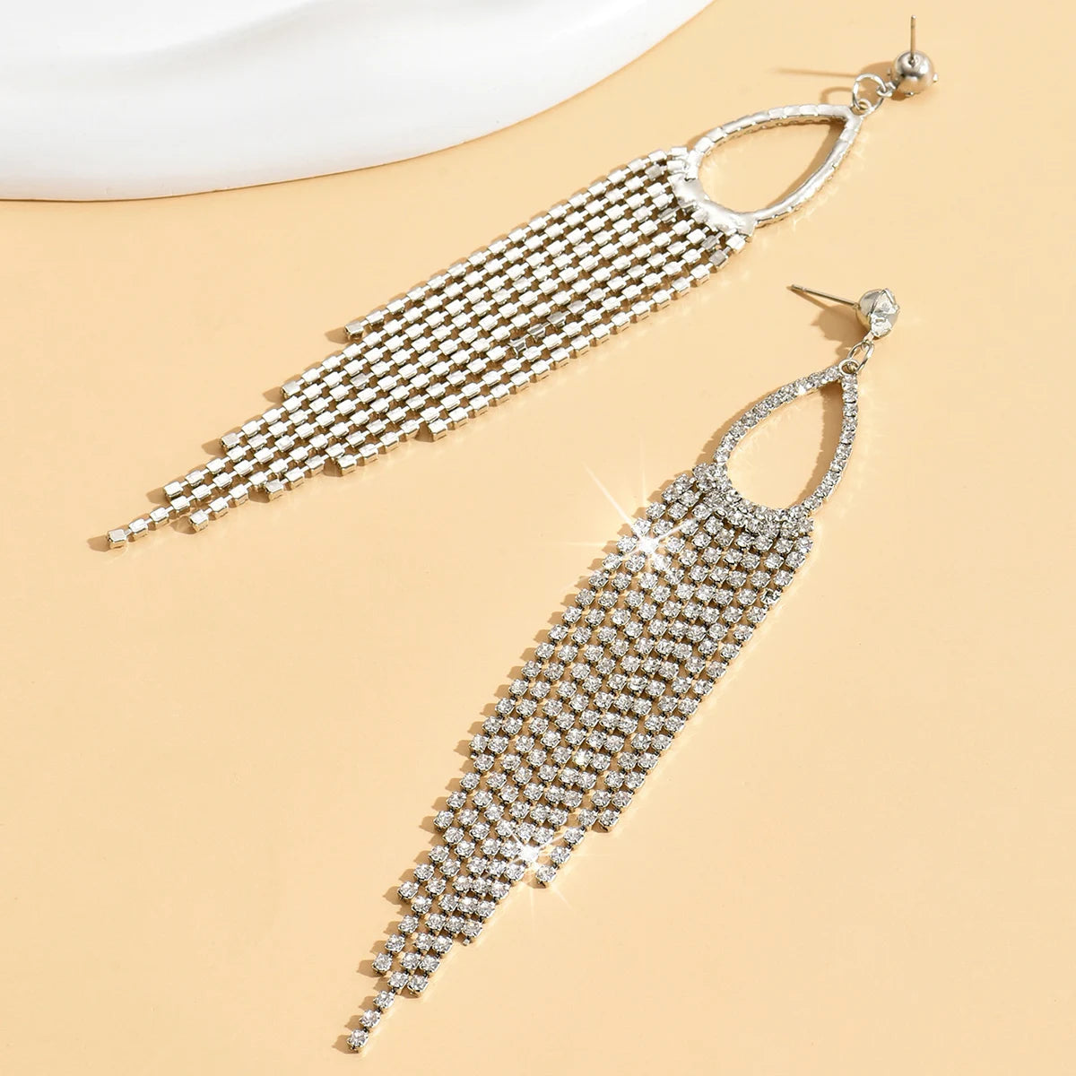 2pcs of women's jewelry rhinestone tassel earrings  luxurious fashion accessories for wedding parties Jewelry Precision