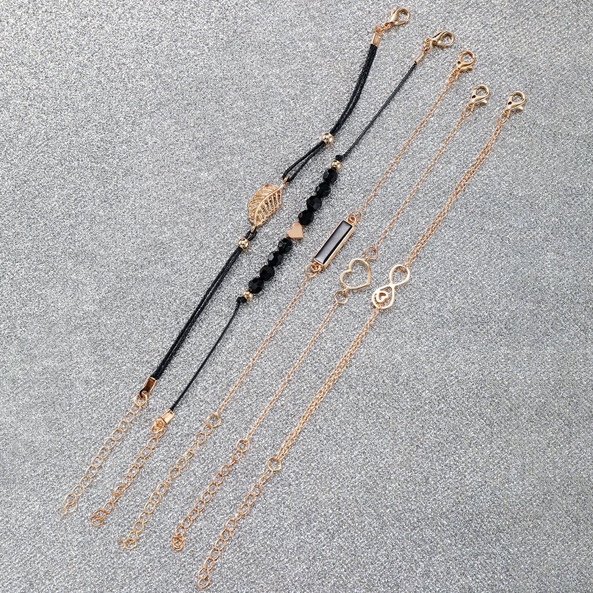 6pcs/set Women Watches Heart Leaf Bracelets Set Fashion Leather Band Ladies Quartz Watch（Without Box） Jewelry Precision