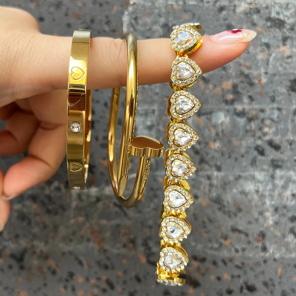 ZAKOL 3Pcs/Set Shiny Heart-shaped Rhinestone Stainless Steel Bracelet Jewelry Precision