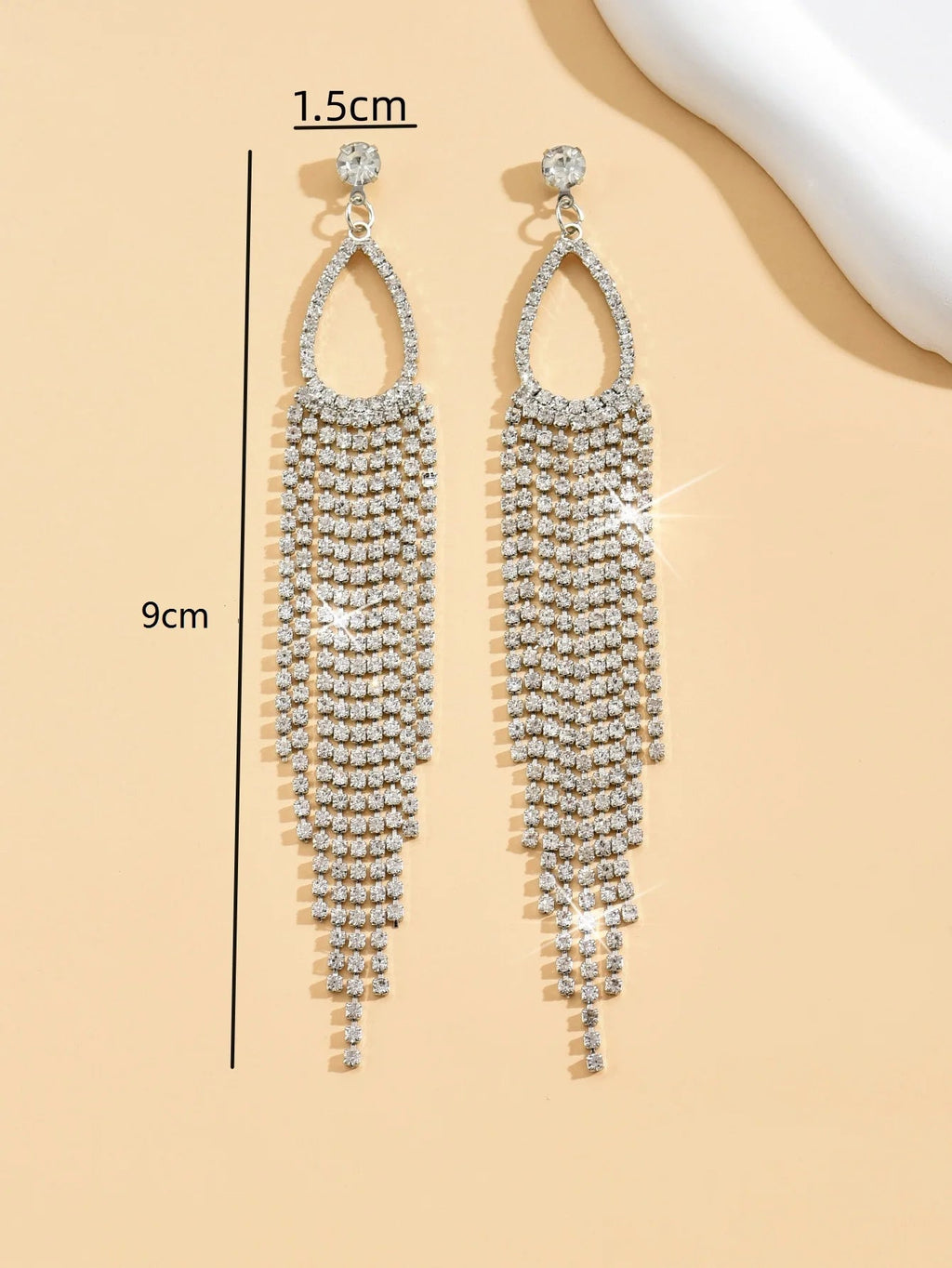 2pcs of women's jewelry rhinestone tassel earrings  luxurious fashion accessories for wedding parties Jewelry Precision