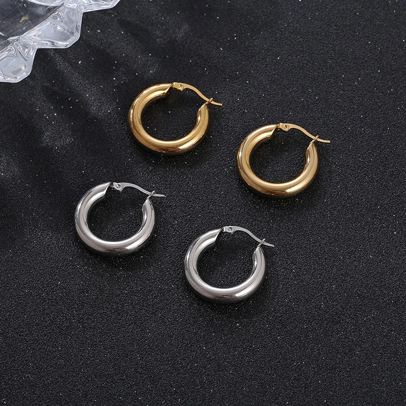 Classic Fashion Smooth Round Hoop Earrings For Women Jewelry Precision
