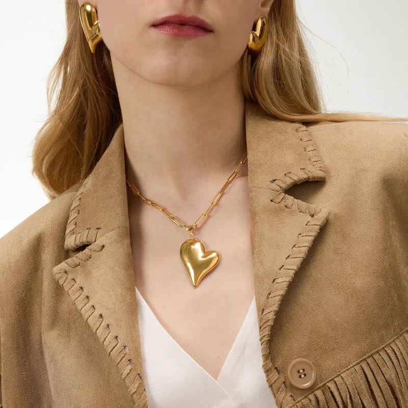 European and American  Jewelry Titanium Jewelry Precision