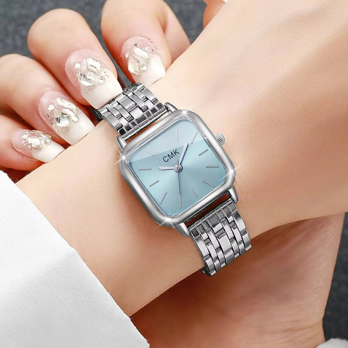 Fashion Square Women Watches Simple Ladies Quartz Wristwatch Reloj Mujer（Without Box） Jewelry Precision