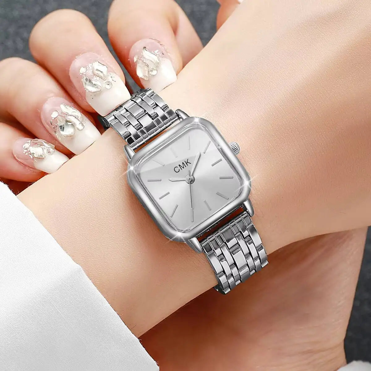 Fashion Square Women Watches Simple Ladies Quartz Wristwatch Reloj Mujer（Without Box） Jewelry Precision