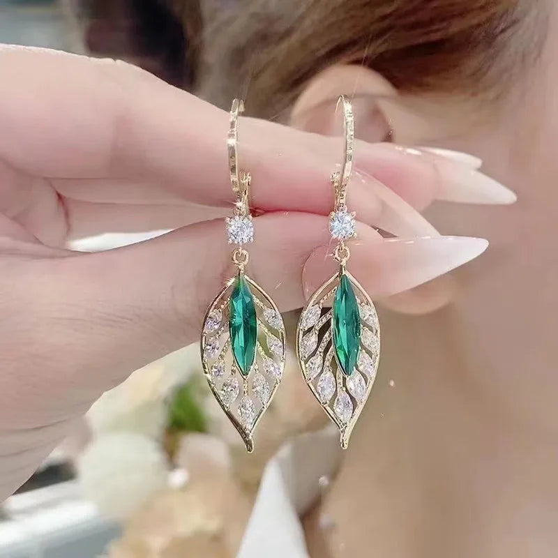 Green Crystal Golden Leaves Earrings for Women Individuality Daily Accessories Valentines Day Anniversary Birthday Jewelry Gifts Jewelry Precision