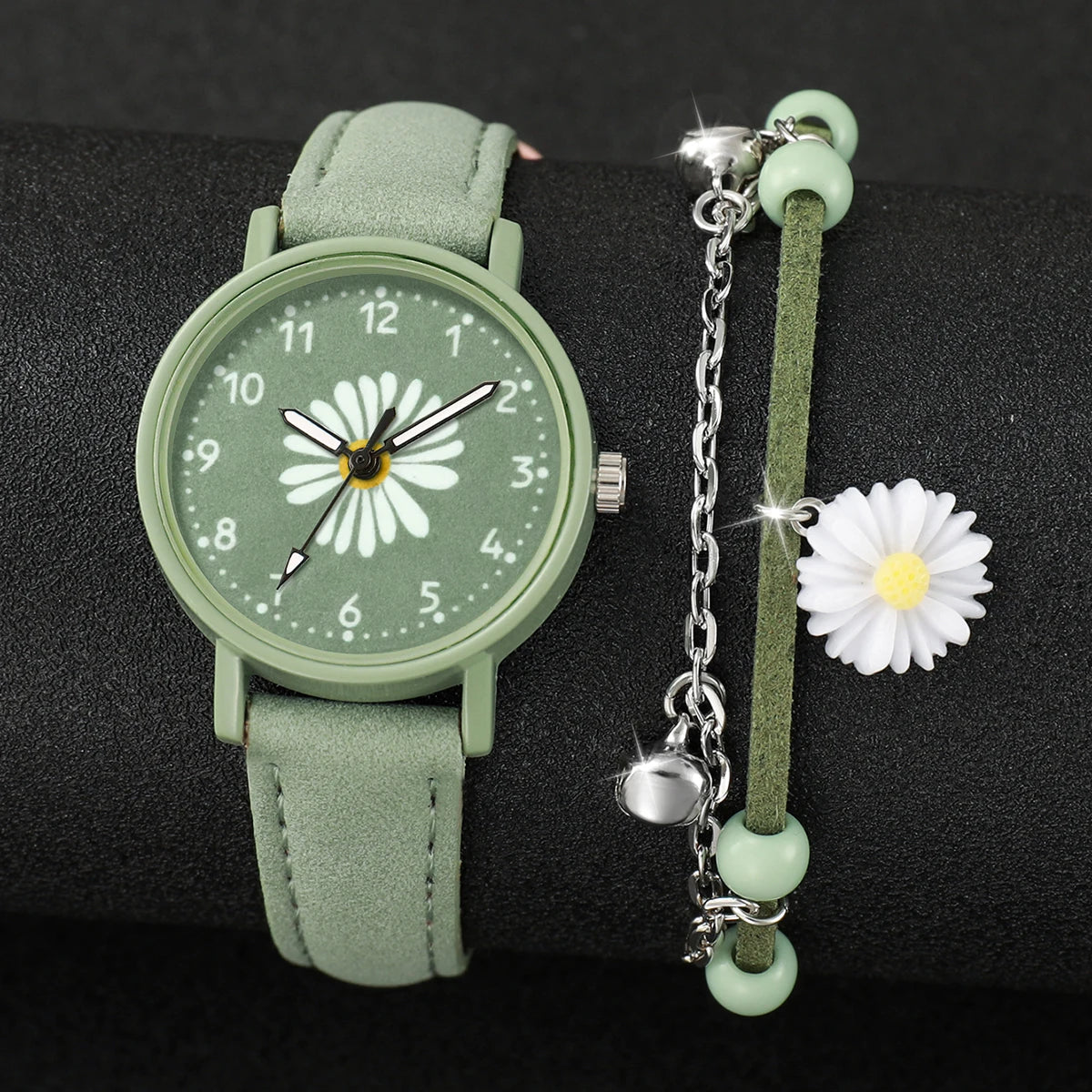 4PCS/Set  Fashion Green PU Leather Strap Flower Quartz Watch with  Bracelet (Box not Included) Jewelry Precision