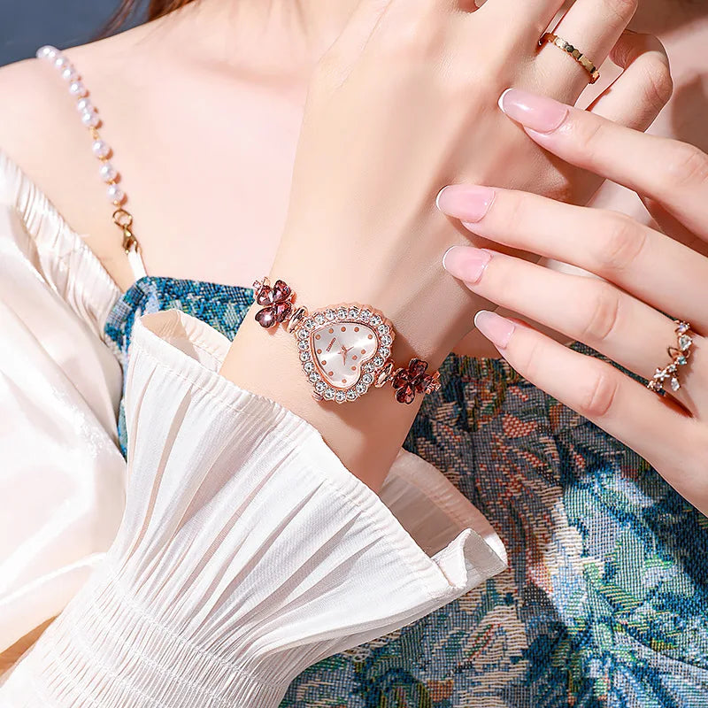 Fashion Heart Dial Women Watch Flower Bracelet Ladies Quartz Watches Clock Jewelry Precision