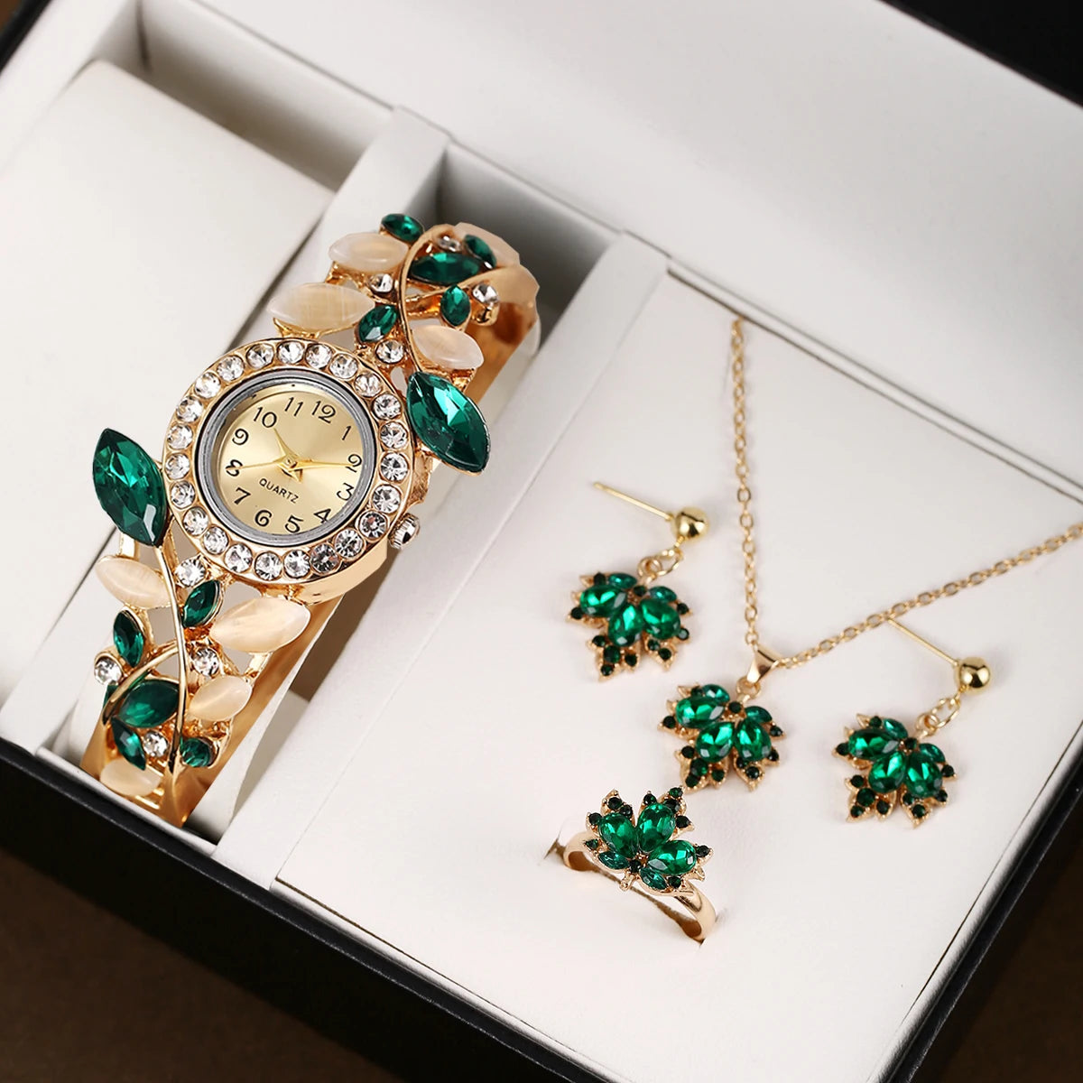 Fashion design women's commuting quartz watch niche bracelet watch Jewelry Precision