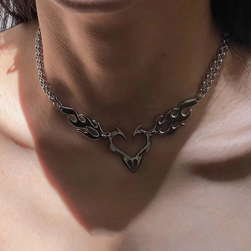 Stainless Steel Silver Color Thorn Heart Choker Necklace For Woman Jewelry Precision