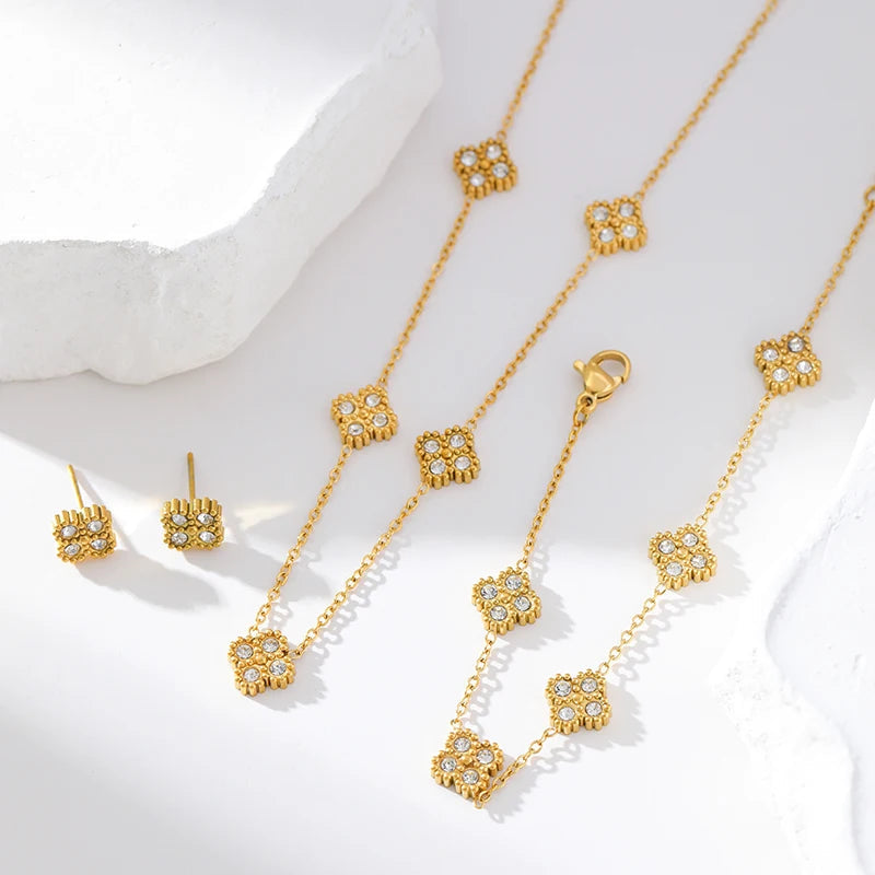 GANEMLY 316L Stainless Steel Clover Flower Zircon Necklace Jewelry Precision