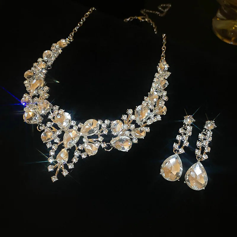 Inlaid Red Rhinestone Necklace Earring Set For Women Light Luxury Water Drop Choker Necklace Bridal Wedding Party Jewelry Sets Jewelry Precision