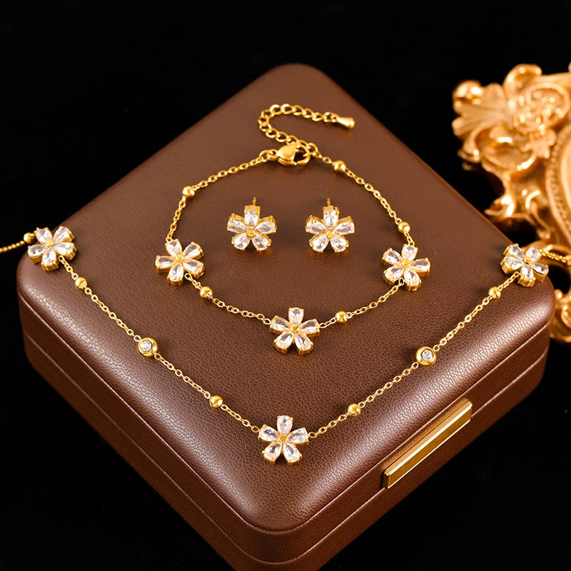 GANEMLY 316L Stainless Steel Clover Flower Zircon Necklace Jewelry Precision