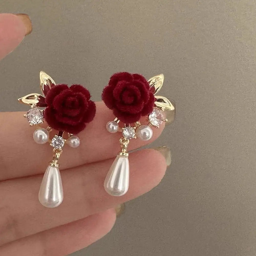 Square Black Color Korean Style Stud Earrings for Women 2024 Summer Fashion New In Jewlery Simple Female Party Earring Jewelry Precision