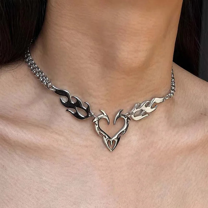 Stainless Steel Silver Color Thorn Heart Choker Necklace For Woman Jewelry Precision