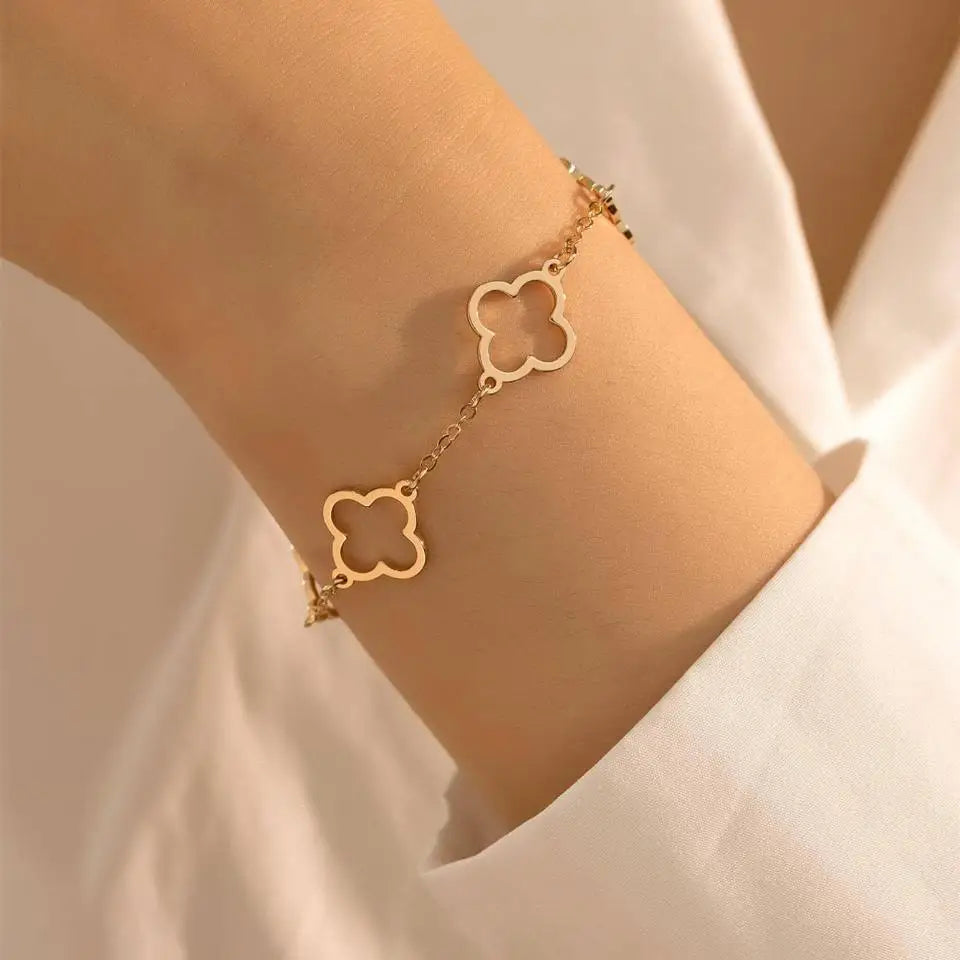 Yupsk 2Pcs Women's Lucky Clover Bracelet Set High Quality Stainless Steel Shiny Zircon Charm Party Jewelry Gift Jewelry Precision
