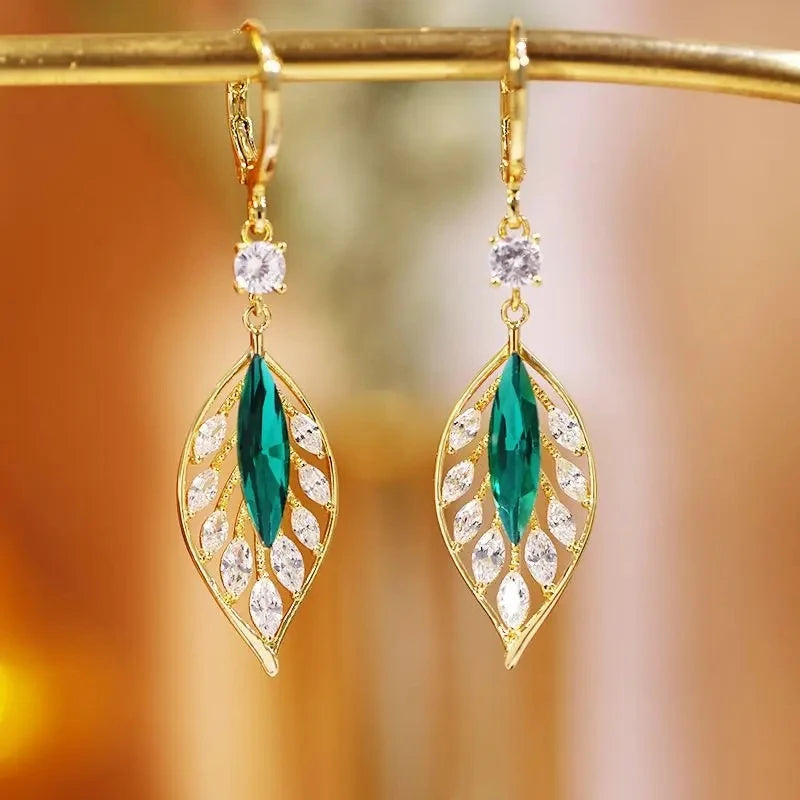 Green Crystal Golden Leaves Earrings for Women Individuality Daily Accessories Valentines Day Anniversary Birthday Jewelry Gifts Jewelry Precision
