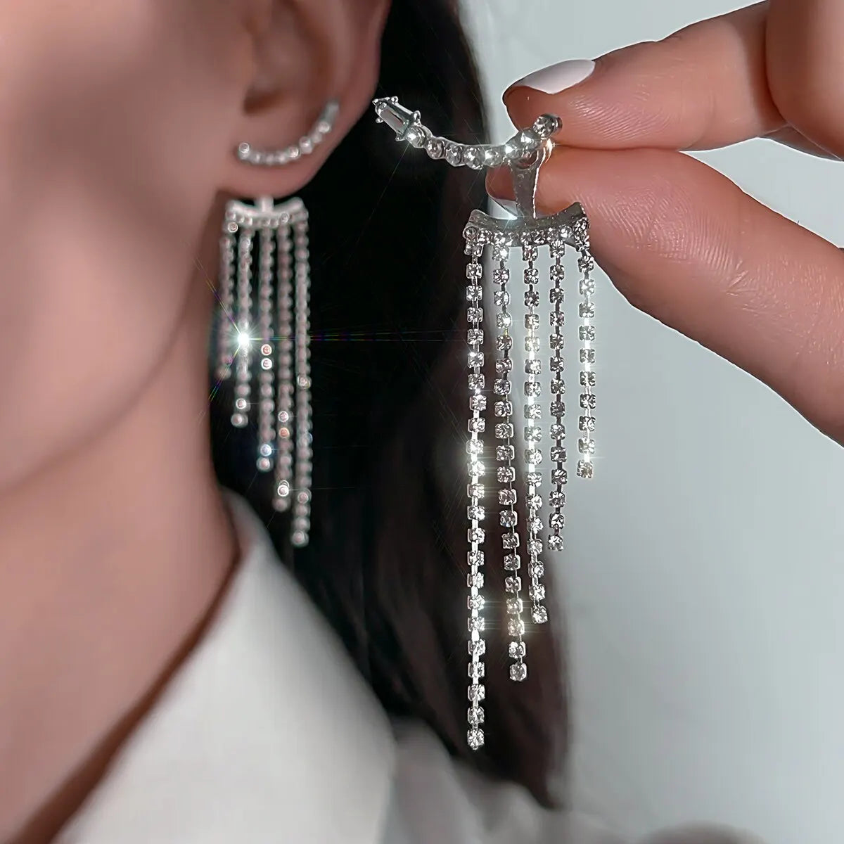 Korean Full Rhinestone Long Tassel Drop Earrings for Women Exquisite Luxury Zircon Crystal Earrings Female Jewelry Wholesale Jewelry Precision