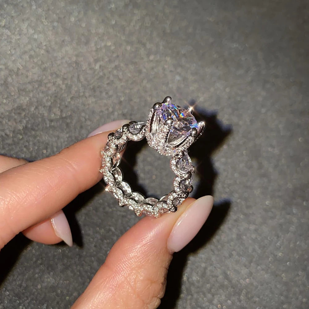 2024 New Luxury Silver Color Designer Engagement Ring for Women Free Shipping Items Gift Jewelry Wholesale R6014 Jewelry Precision